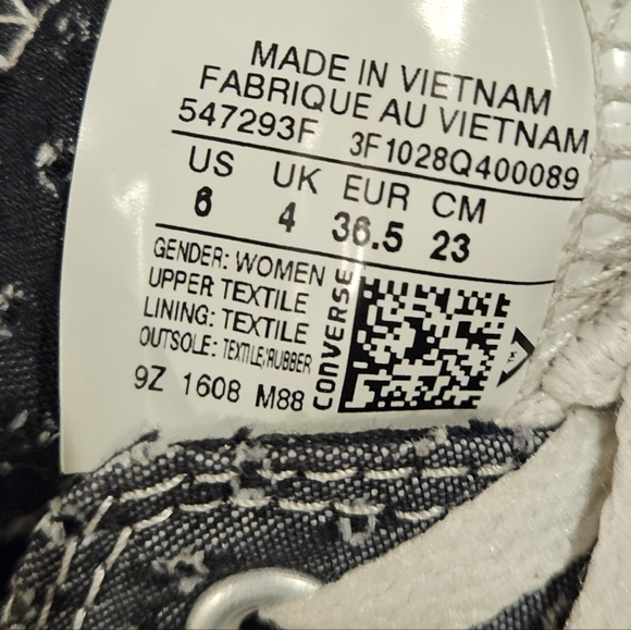 Converse Black and White Women's Sneakers Size 6 - Picture 7 of 8